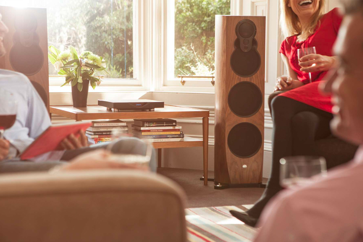 Living room with floor speakers